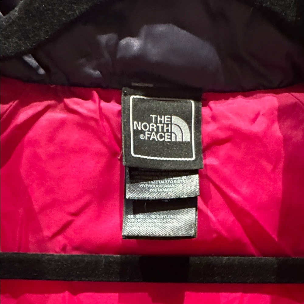 The North Face Dark Purple Vest with Pink Lining EUC Womens XL - Picture 3 of 8